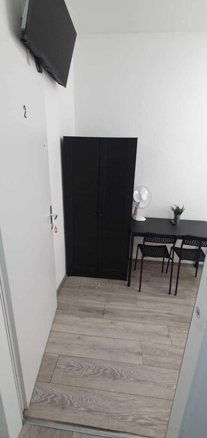 Exterior - Spacious 5BR Apt 6 to Min Enkplatz (Wien)