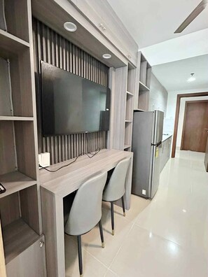 Free WiFi - Mall of SHELL Residences Staycation (pasay)