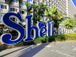 Exterior - Mall of SHELL Residences Staycation (pasay)