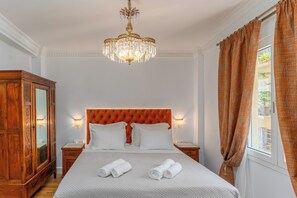 Deluxe Suite, Balcony, City View | Premium bedding, pillow-top beds, in-room safe, blackout curtains - Athens Plaka Acropolis Suites (Athens)