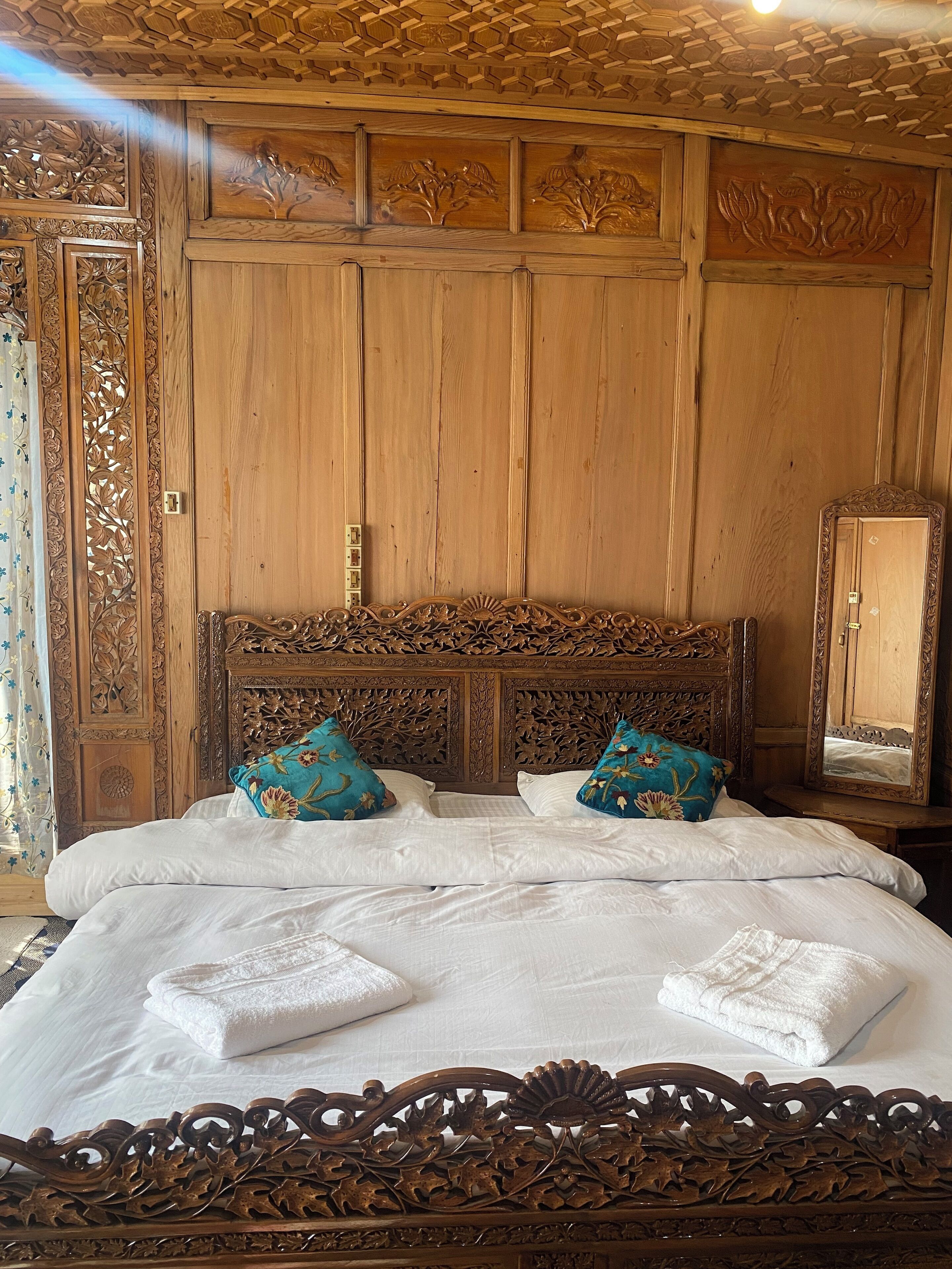 Superior Double Room, Lake View | Wi-fi percuma 