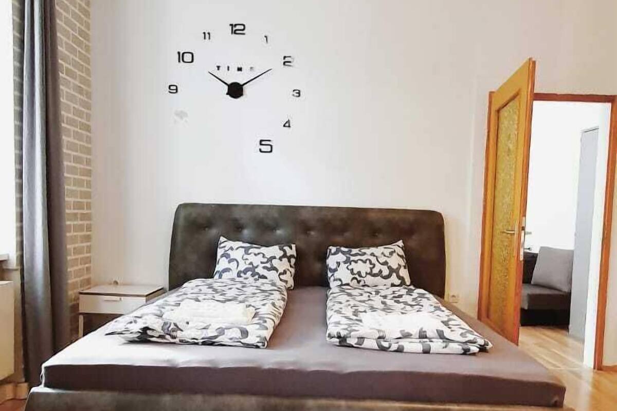 Eenvoudig appartement | Een strijkplank/strijkijzer, gratis wifi