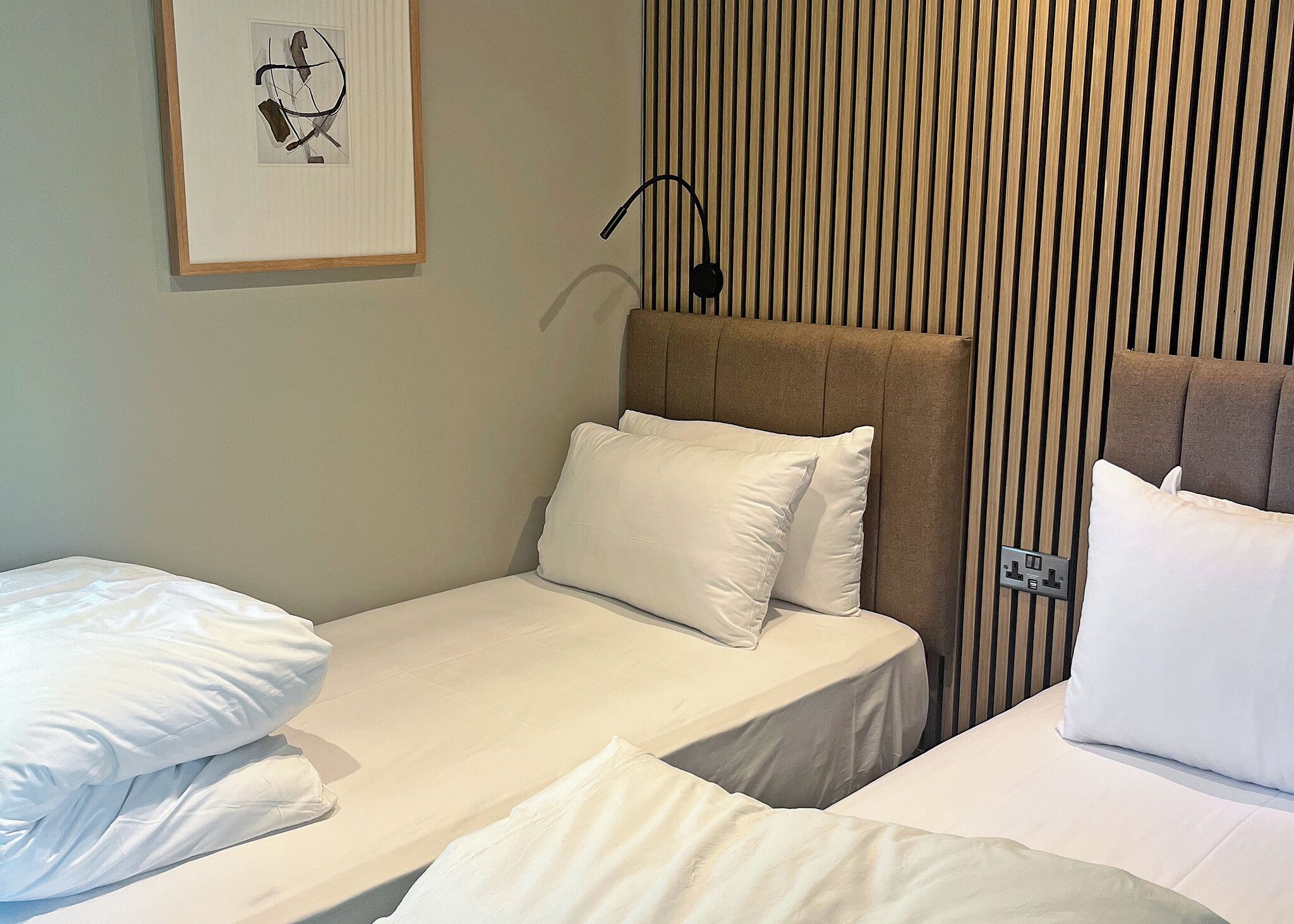 2 bedrooms