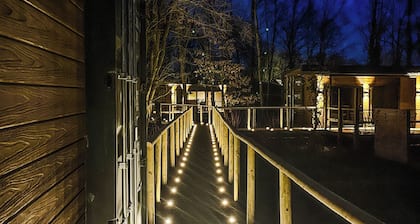 Woodland Container Lodges Slp 4 (Pet)