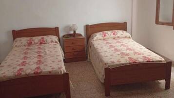 Internet, bed sheets