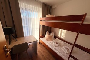 Escritorio y wifi gratis