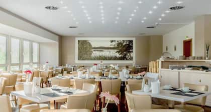 Kaiserhof Feldberg Belvilla Resorts Standard Suite