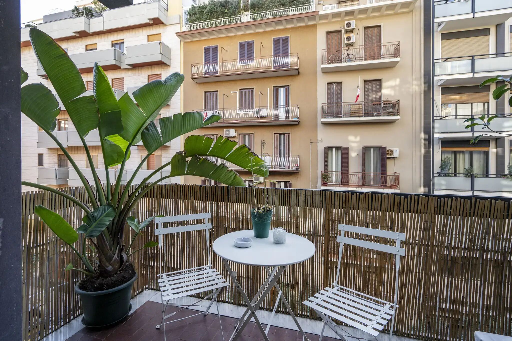 Rom – superior, balkong | Utendørsservering