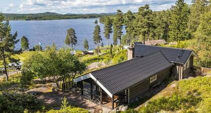 Cozy house by the lake