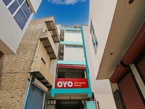 Exterior detail - Super Hotel O The Star Guest House (Rewari)