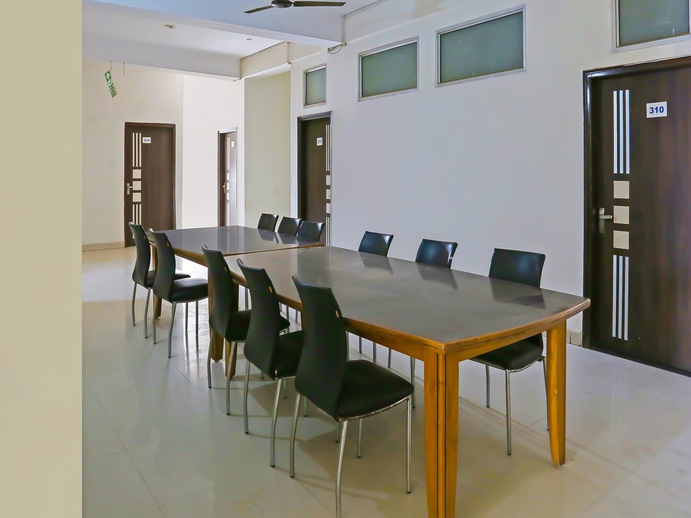 House | Dining