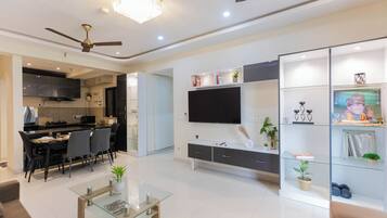 Apartment (2 Bedrooms) | Bahagian dalam