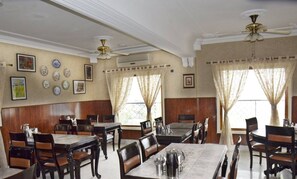 Restaurant - Hotel Winsum Hill Solan (Solan)