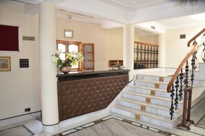Reception - Hotel Winsum Hill Solan (Solan)