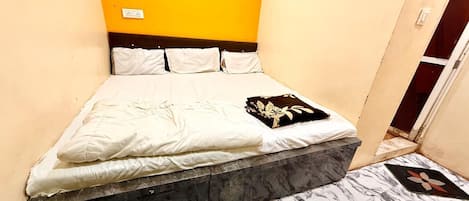 Deluxe Triple Room | Premium bedding, desk, laptop workspace, soundproofing