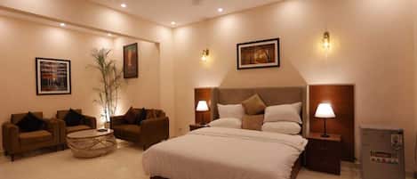 Chambre Double Deluxe, vue ville | Chambres insonorisées, fer et planche à repasser, Wi-Fi gratuit