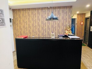 Reception - Hotel Dlive Indore  (Indore)