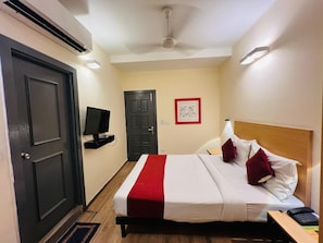Deluxe Room | Free WiFi - Hotel Dlive Indore  (Indore)