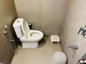 Deluxe Room | Bathroom - Hotel Dlive Indore  (Indore)