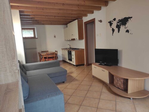 Lovely apartment with garden and parking space in Belluno