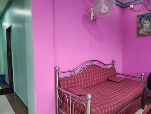 Interior detail - BJ Hotel Puri (Puri)