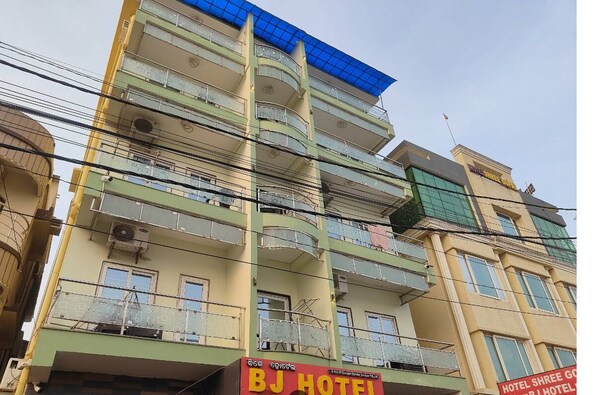 Exterior - BJ Hotel Puri (Puri)