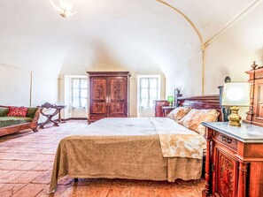 Travel cot, free WiFi - Cosy apartment in villa for 5 people with WIFI, patio, pets allowed and panoramic view (Penango)