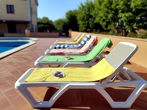 Pool - Beautiful apartment for 3 people with pool, A/C, TV, balcony and pets allowed (Valledoria)