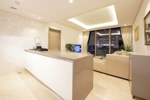 Apartment, Balcony, City View | Private kitchen - 1 BR Burj Khalifa View Sterling East (Dubai)