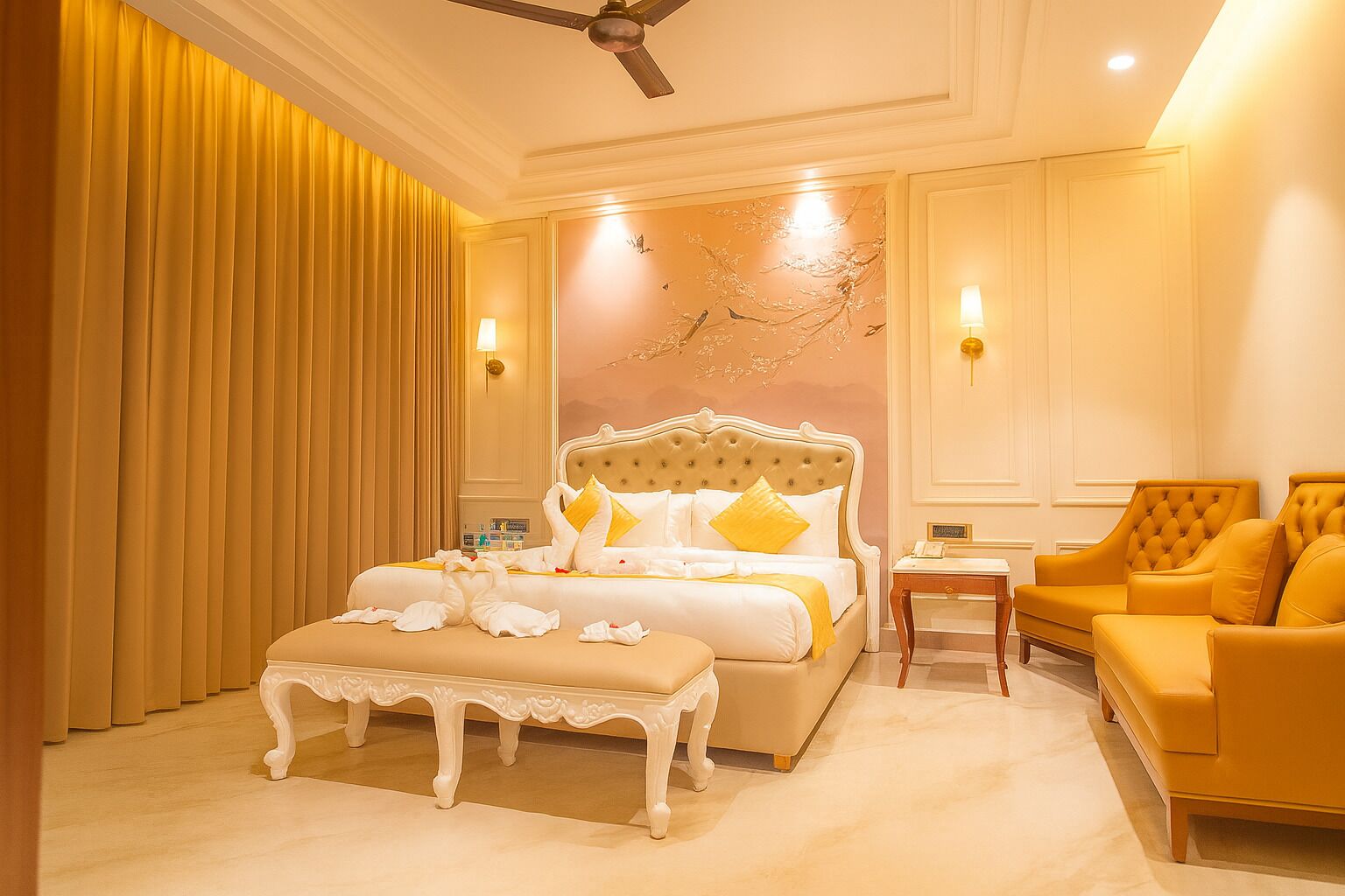 Escritorio, espacio para trabajar con laptop y wifi gratis 