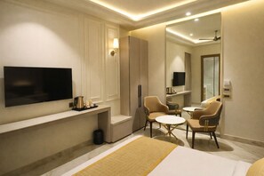 Club Single Room | Desk, laptop workspace, free WiFi - Hotel Crown Palazzo  (Ludhiana)
