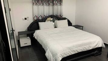 Deluxe Double Room, Courtyard View | Free WiFi