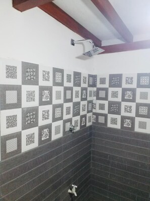 Bathroom - Aquabliss Resort & Villa (Bentota)