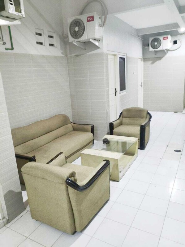 Exterior - Hotel Syariah Sarinah Malioboro (Yogyakarta)