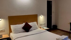 华丽双人房, 城市景观 | 办公桌、笔记本电脑工作区、隔音、免费 WiFi
