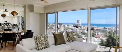 スマートテレビ