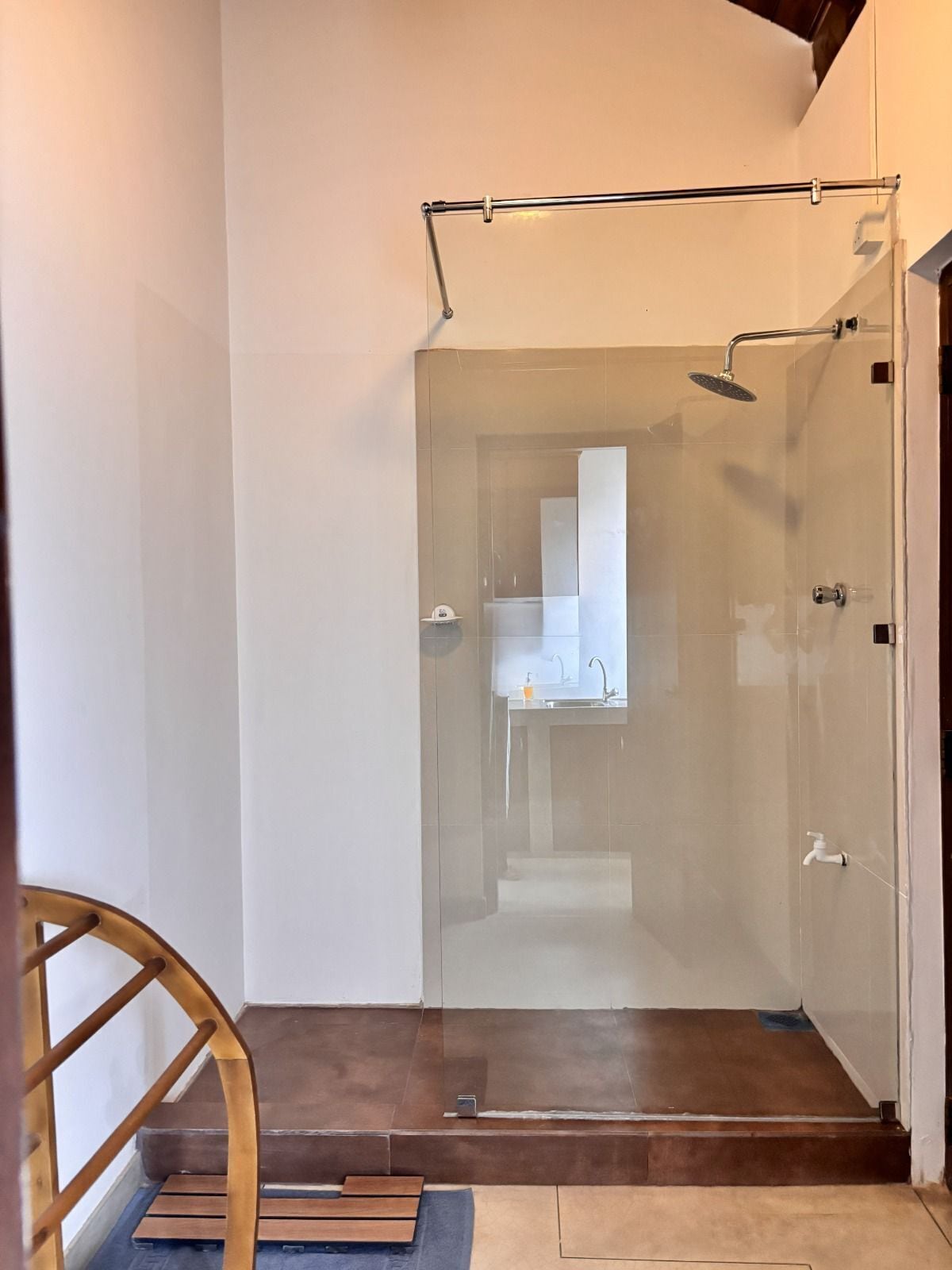 シグネチャー ダブルルーム | バスルーム | 浴槽、バスアメニティ (無料)、タオル、石鹸