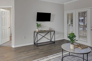 Interior - Cozy Retreat w/ Balcony & Modern Comforts (Birmingham)
