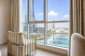 Interior - Durrani Homes -Lavish 3BR Besides Burj Khalifa (Dubai)