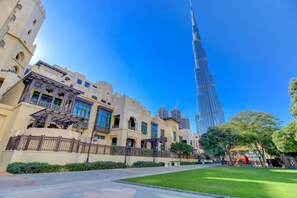 Exterior - Durrani Homes - Arabian Luxury at Souk Al Bahar (Dubai)