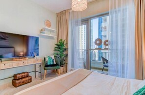 Iron/ironing board, free WiFi - Durrani Homes - Luxurious Studio near Dubai Mall (Dubai)