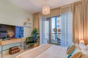 Iron/ironing board, free WiFi - Durrani Homes - Luxurious Studio near Dubai Mall (Dubai)