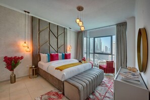 3 bedrooms, iron/ironing board, free WiFi, bed sheets - Durrani Homes-Luxe Living 3BR Besides Burj Khalifa (Dubai)