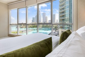 3 bedrooms, iron/ironing board, free WiFi, bed sheets - Durrani Home - The Luxe 3BR with Burj Khalifa and Fountain View (Dubai)