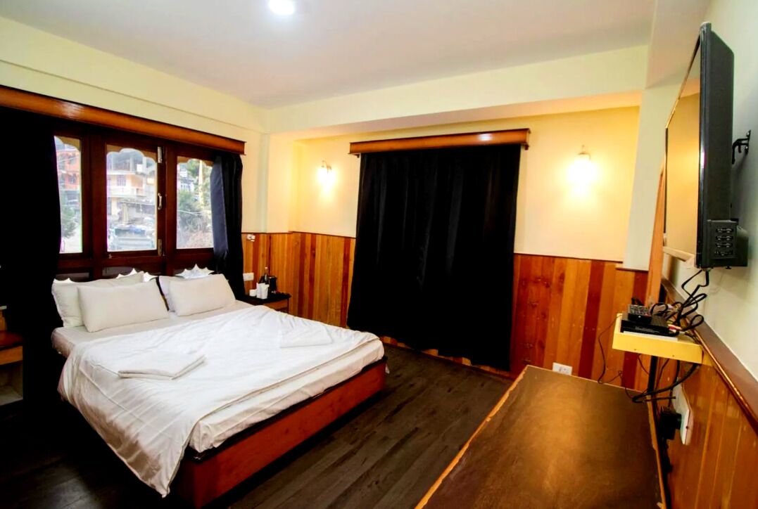 Schreibtisch, kostenloses WLAN