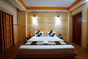 Schreibtisch, kostenloses WLAN