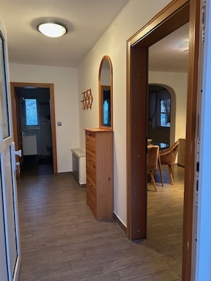Interior - Villa nikki, ideal base in croatia, 5o meters from the lake (Bilice)