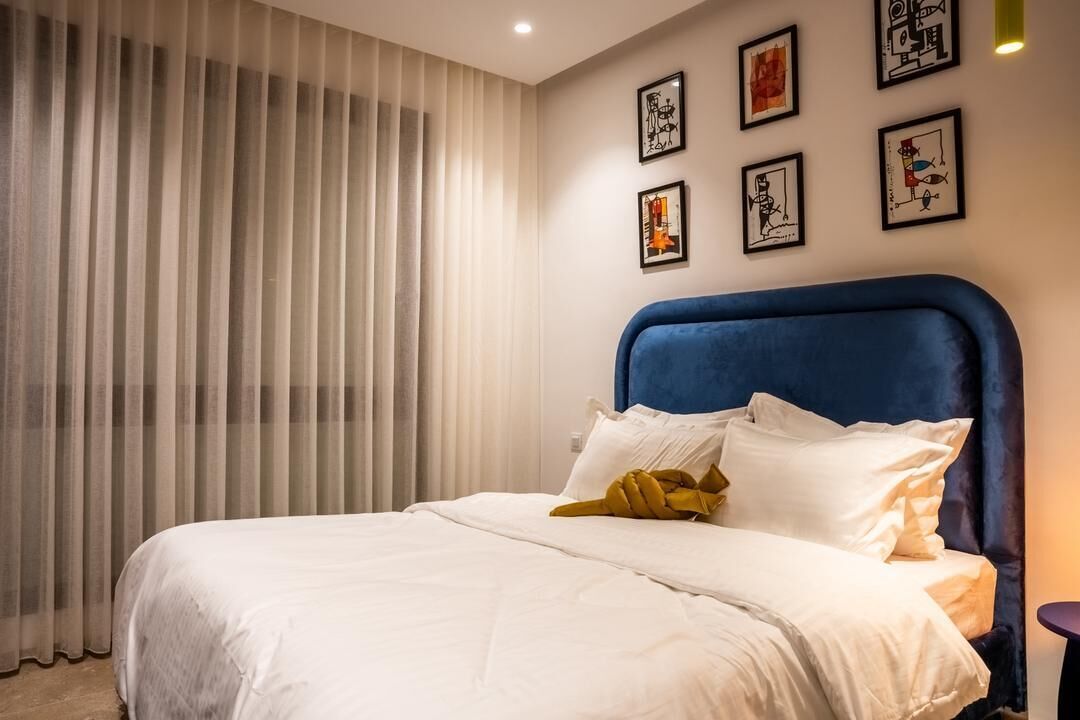 1 غرفة نوم ومكواة/لوح كي وواي فاي مجانًا وملاءات أسرّة