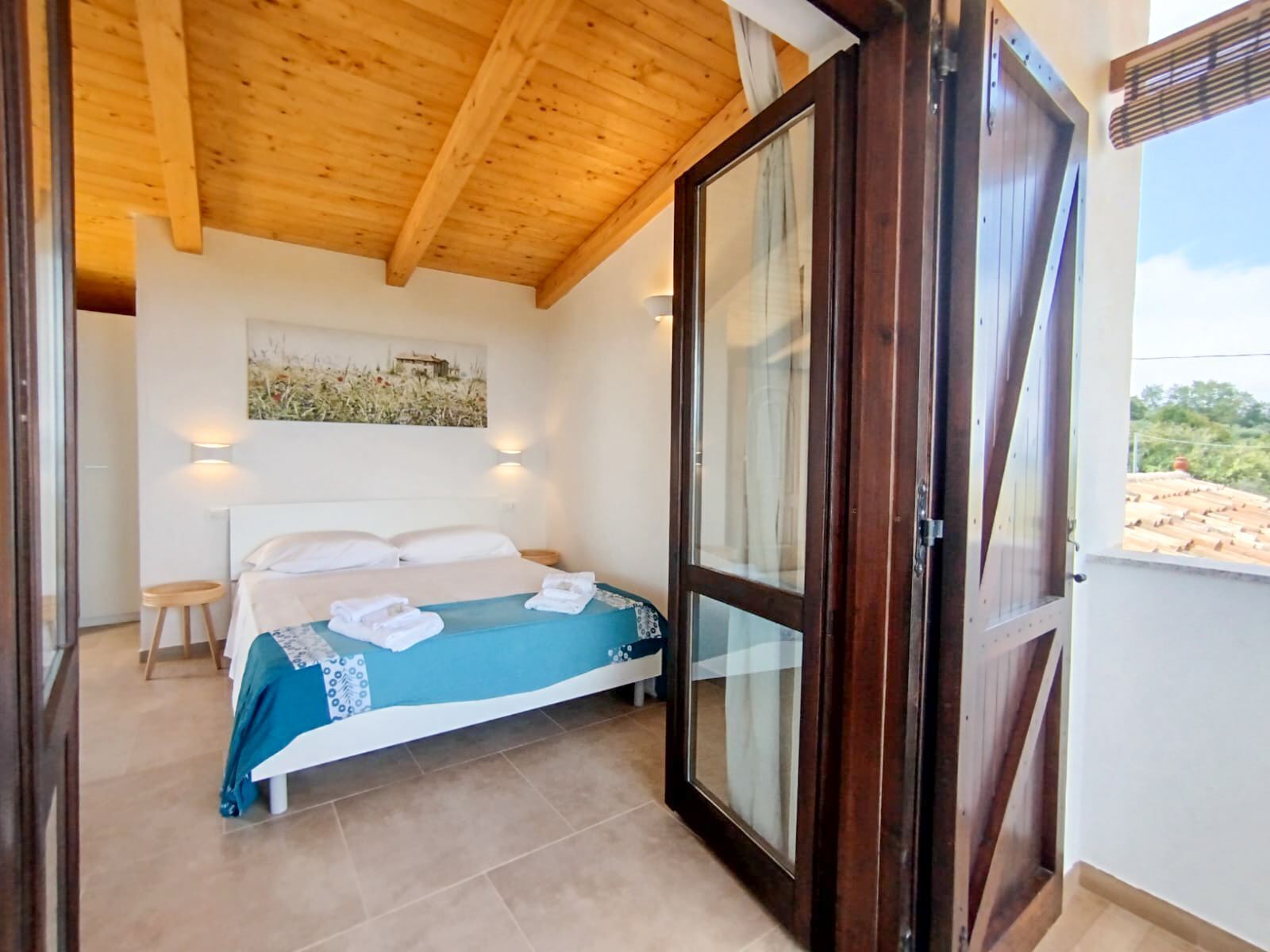 Fer et planche à repasser, accès au Wi-Fi (inclus), literie fournie