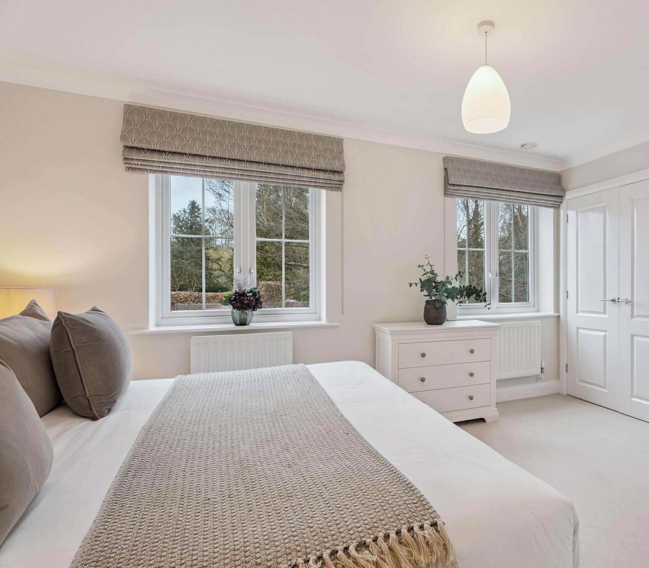 4 bedrooms, iron/ironing board, travel cot, WiFi